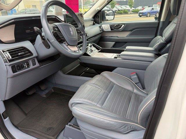 Certified Used 2023 Infinite Black Metallic Lincoln Black Label image 11