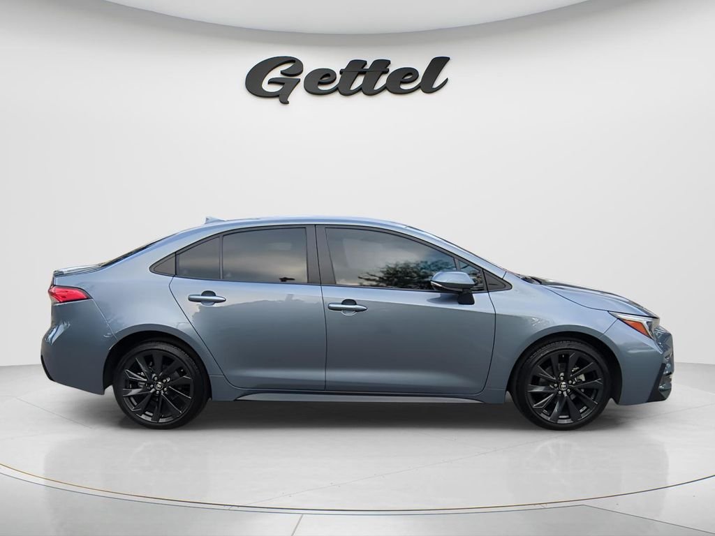 Certified Used 2024  Toyota SE image 4