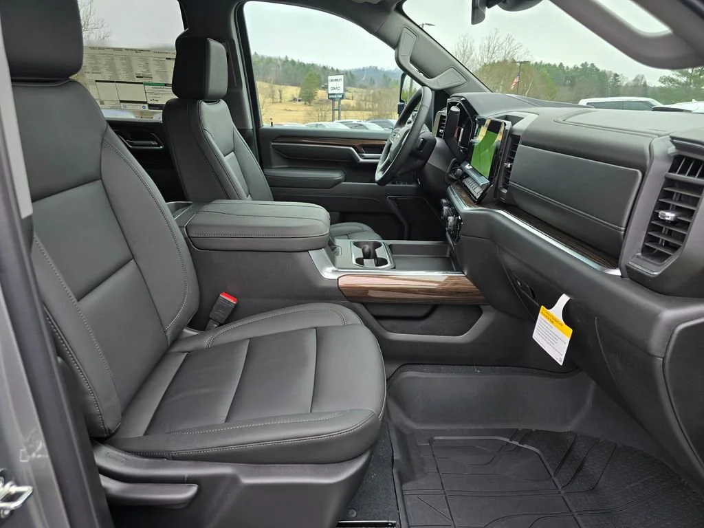 2026 Chevrolet Silverado 3500 HD LT - Photo 26