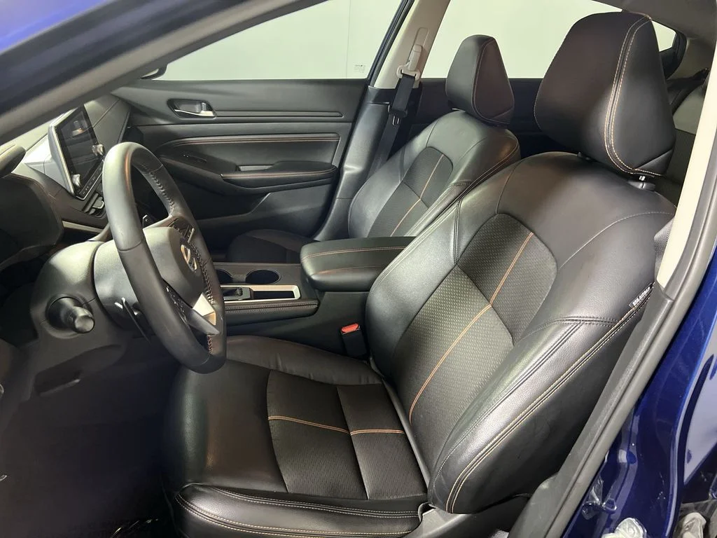 Certified Used 2022 Blue Nissan 2.5 SR image 13