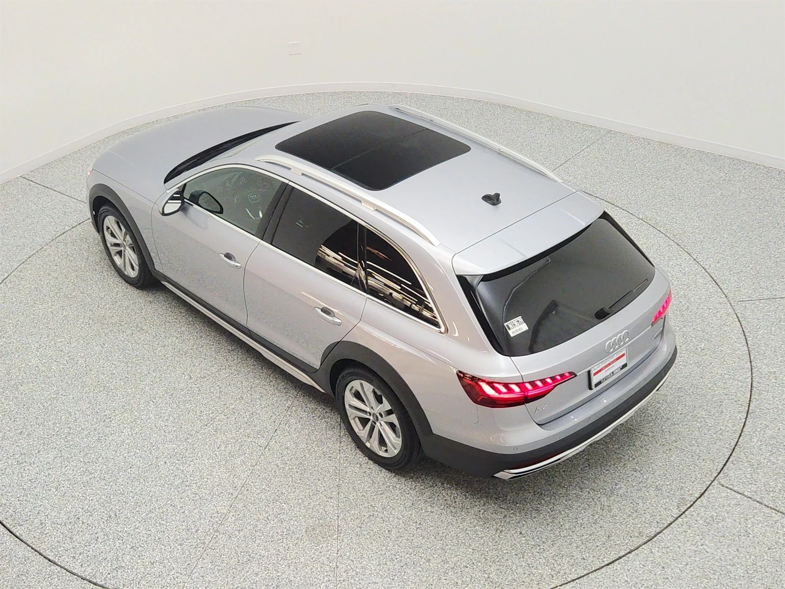 Used 2023 Florett Silver Metallic Audi Premium Plus 45 TFSI quattro image 28