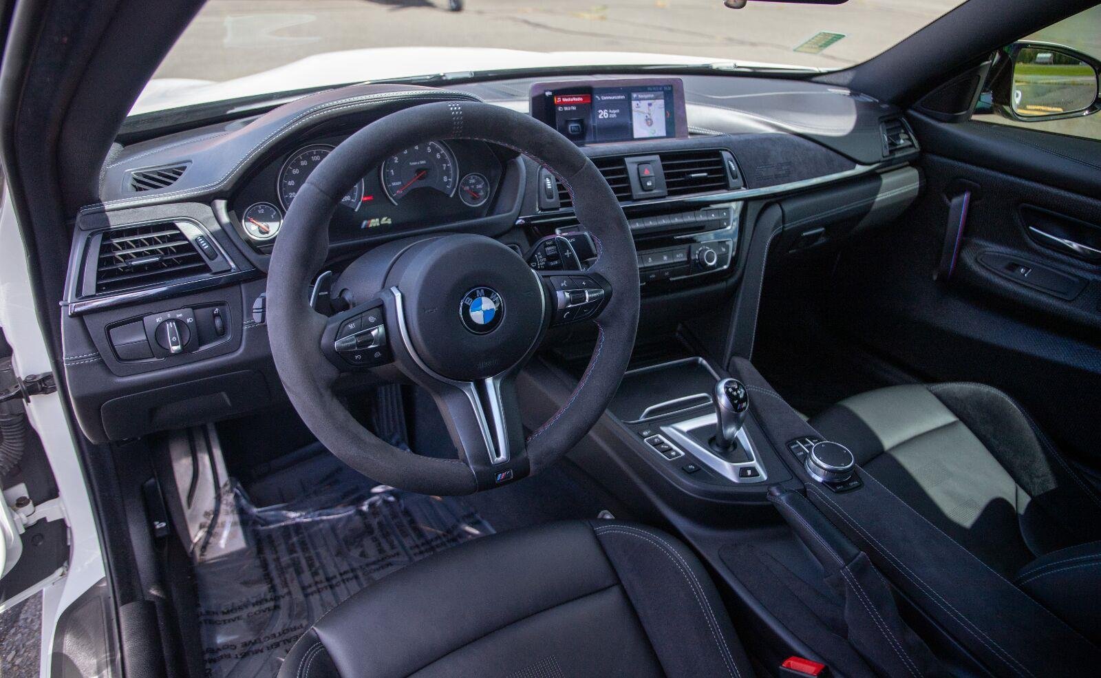 Used 2019 Alpine White BMW CS image 10