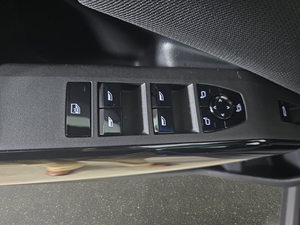 Used 2026 Black Sapphire Metallic BMW 30 xDrive image 27