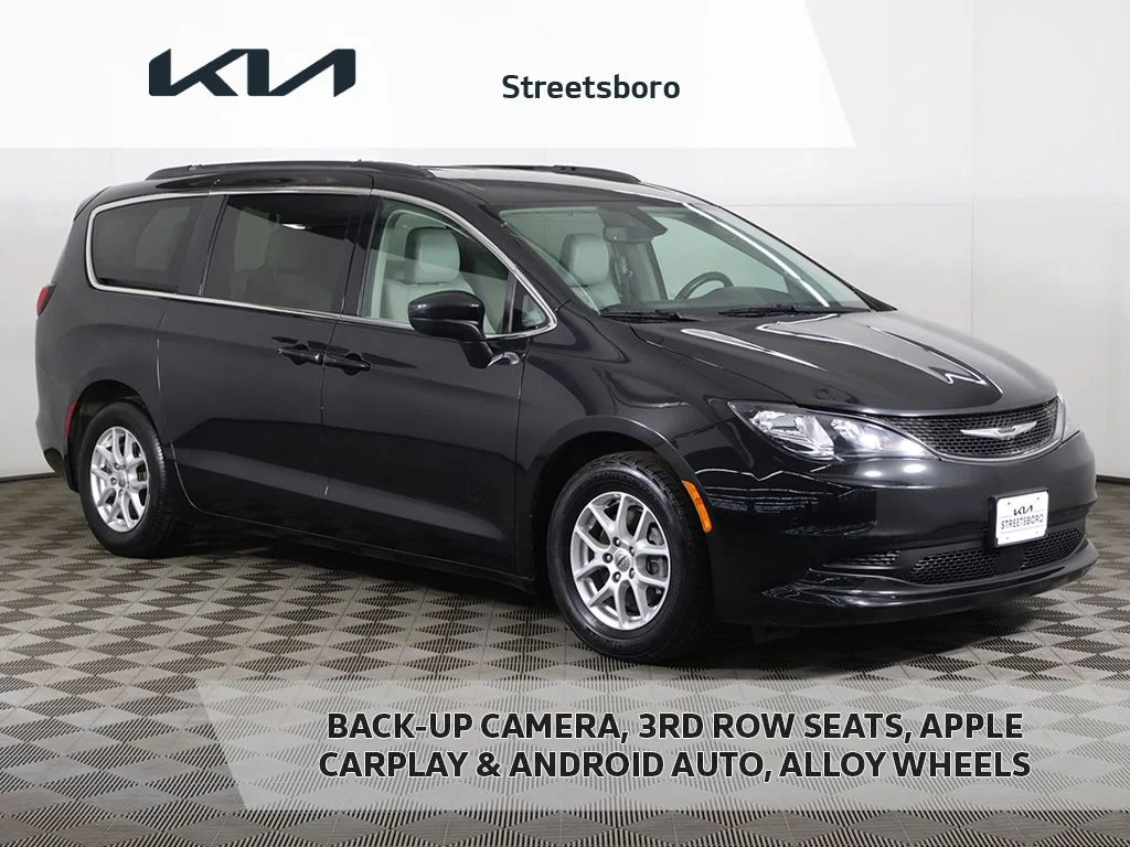 2021 Chrysler Voyager