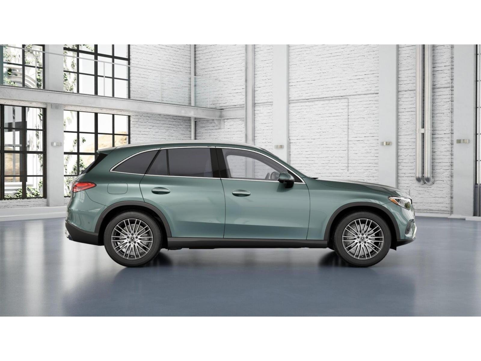 New 2027 Verde Silver Metallic Mercedes-Benz GLC 300 image 44