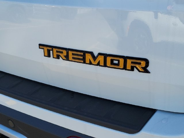 New 2027 Star White Metallic Tri-Coat Ford Tremor® image 42