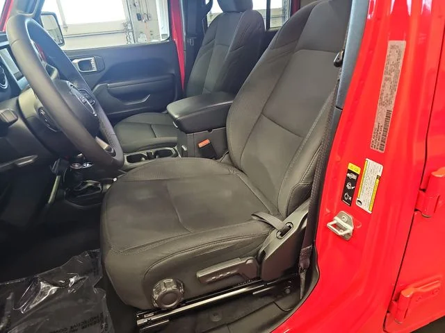 Used 2023 Red Jeep Sport S image 15