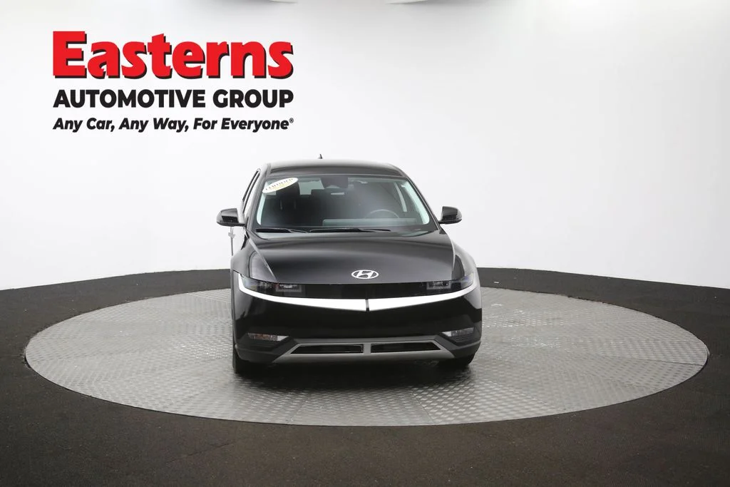 Used 2024 Black Hyundai SEL image 50