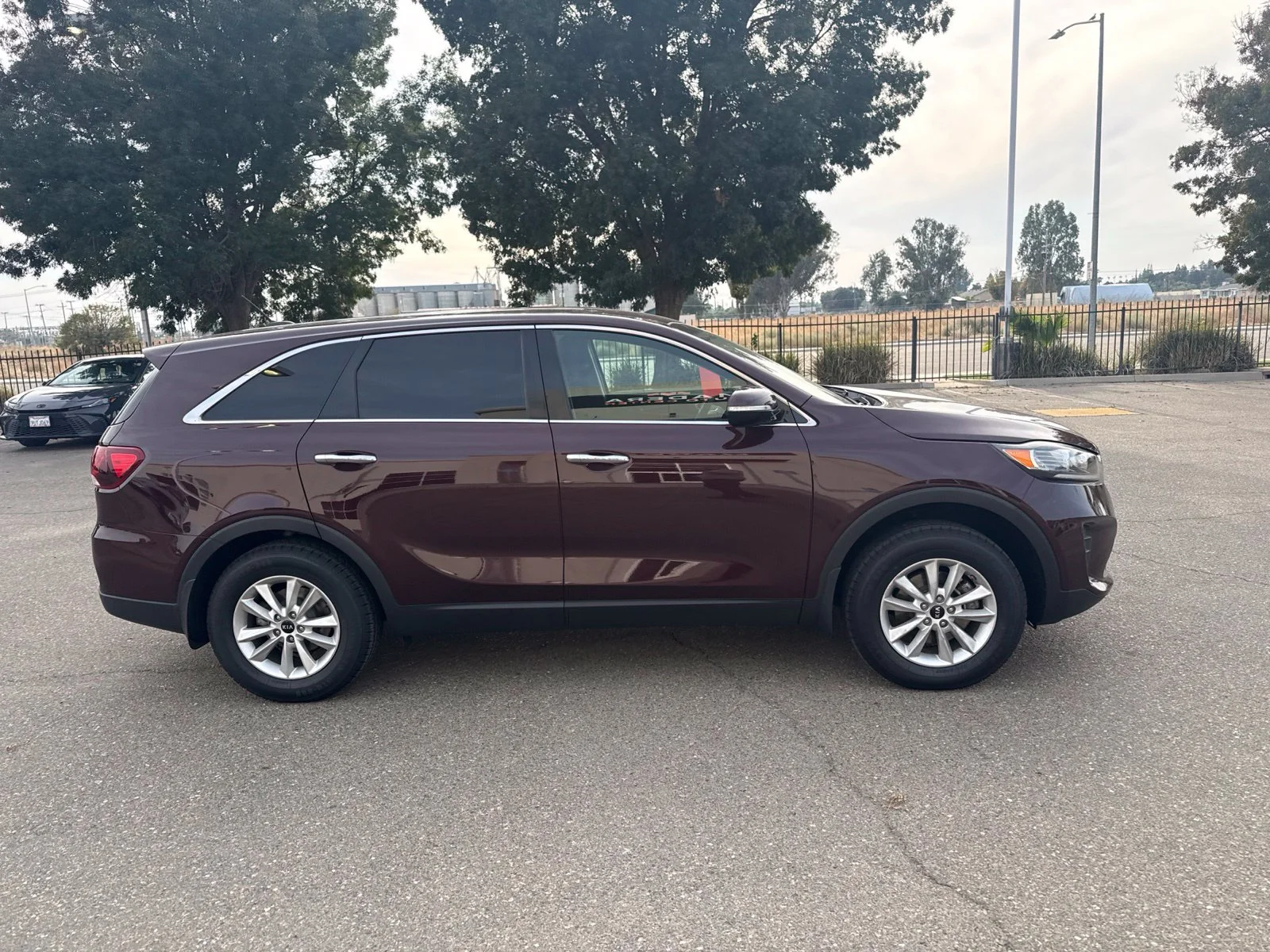 Used 2019 Purple Kia LX image 2