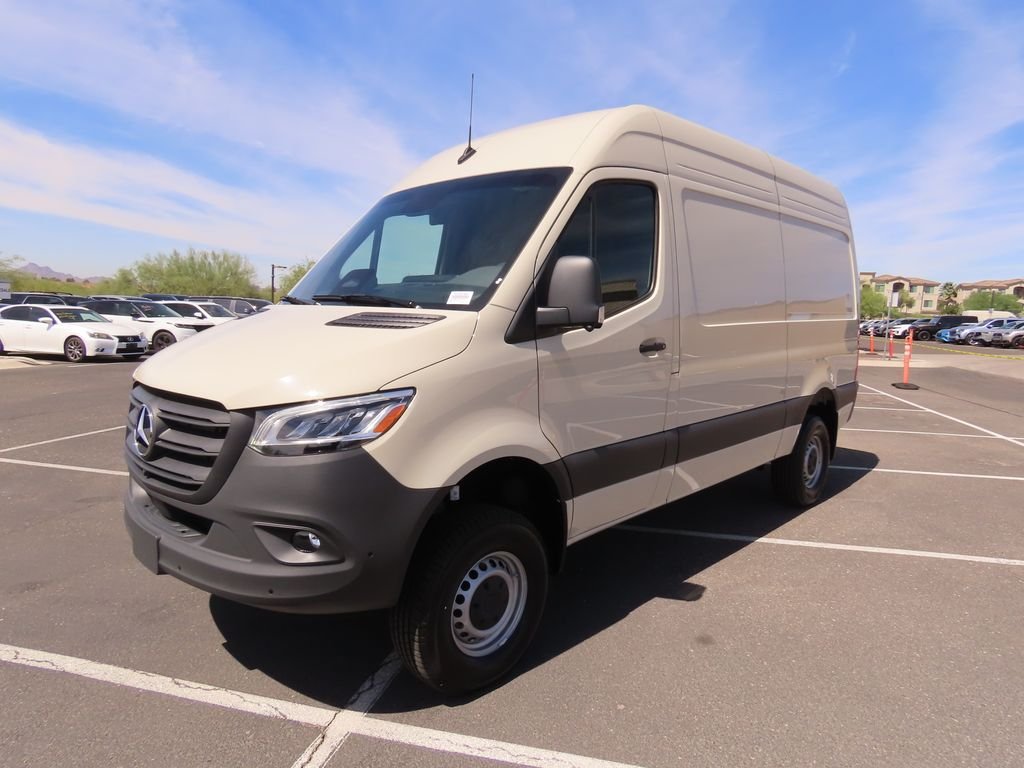 2026 Mercedes-Benz Sprinter 2500 144 WB HO AWD's photo