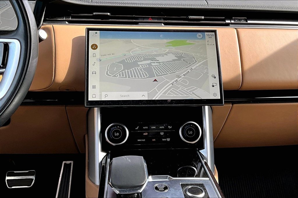 Used 2023 Black Land Rover SE image 6