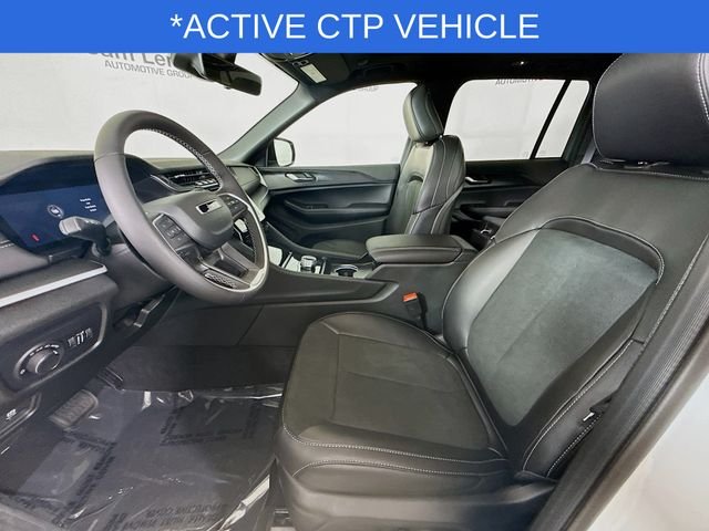 New 2025 Bright White Clear-Coat Exterior Paint Jeep Altitude X image 20