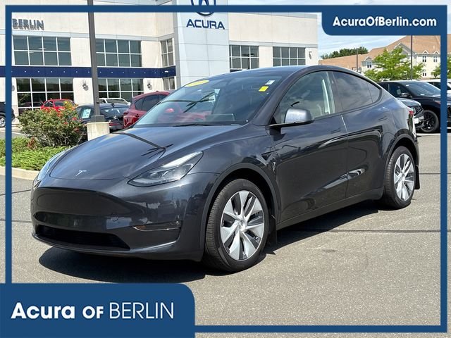 Used 2024 Stealth Gray Tesla Long Range image 1