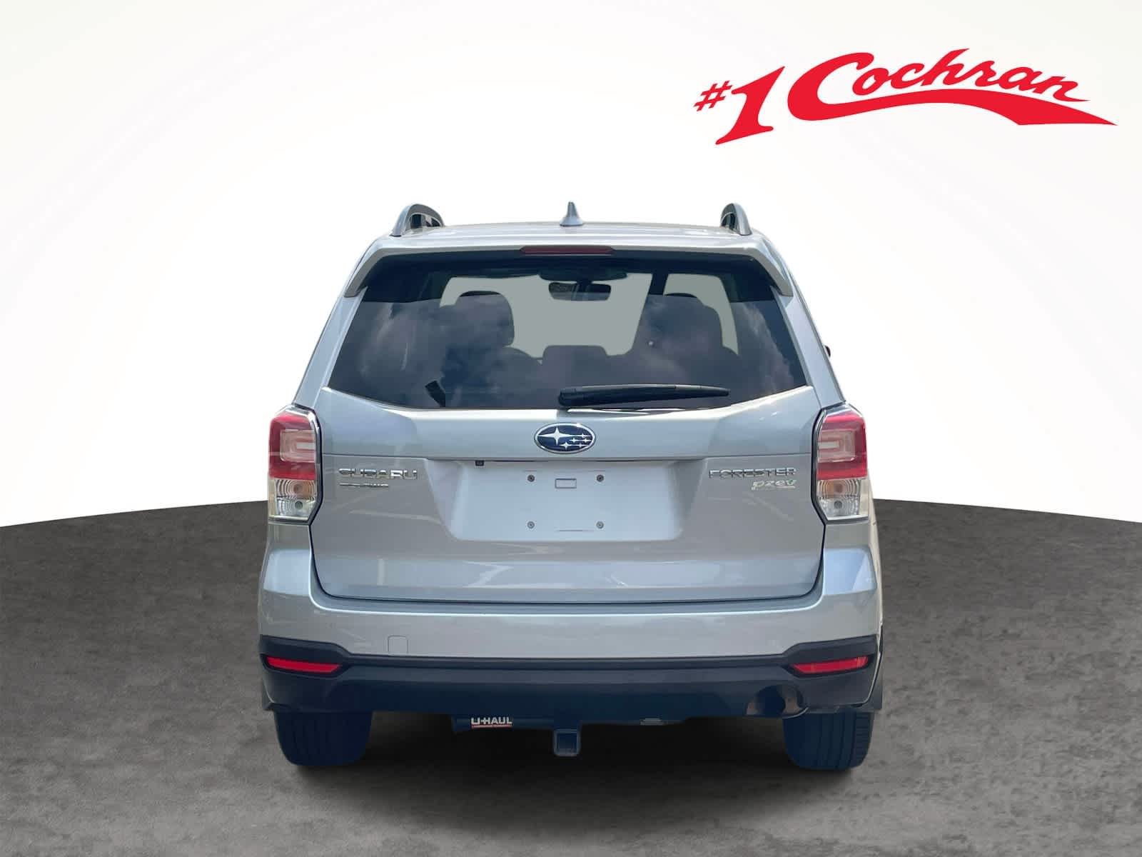Used 2017 Ice Silver Metallic Subaru Premium image 8