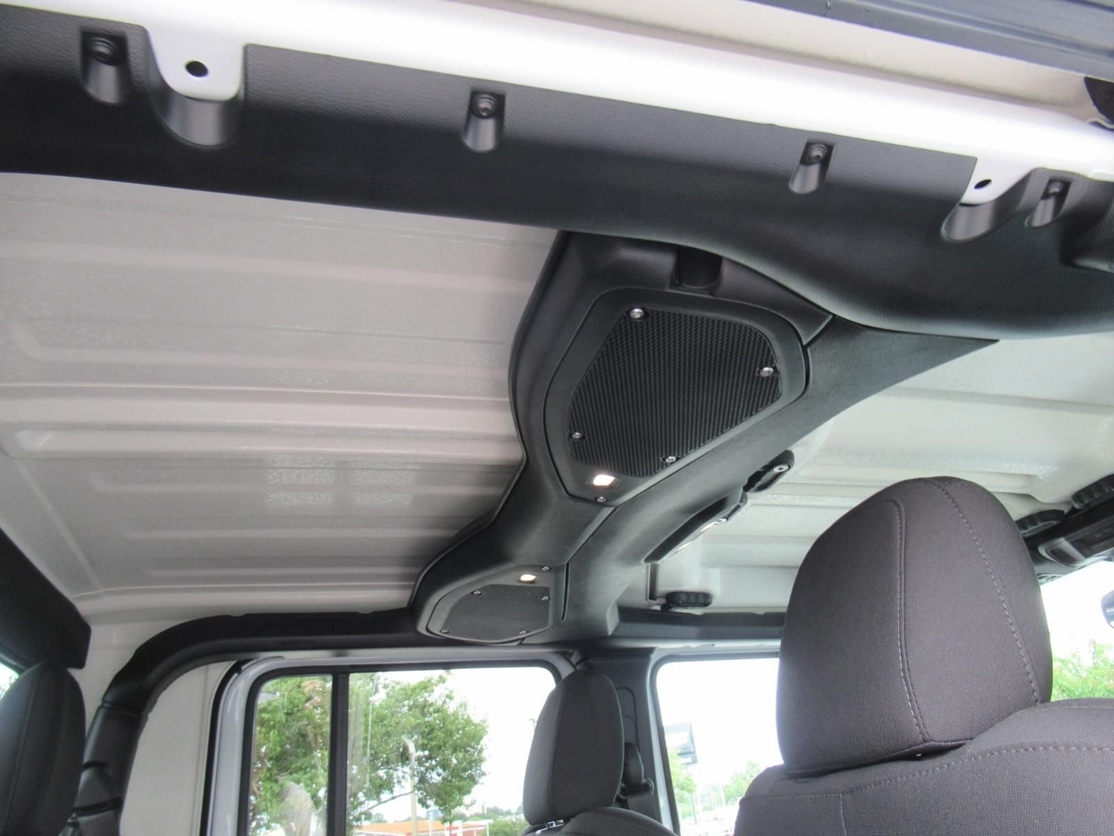 Used 2026 White Jeep Mojave image 14