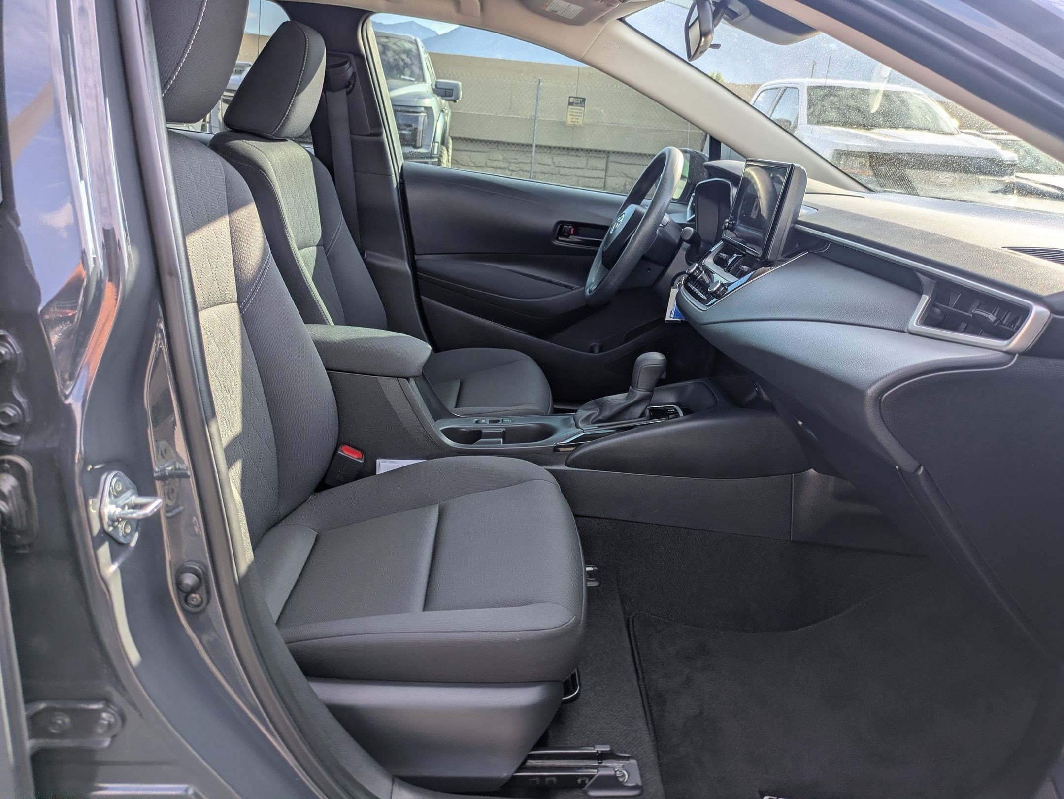 Used 2024 UNDERGROUND Toyota LE image 29