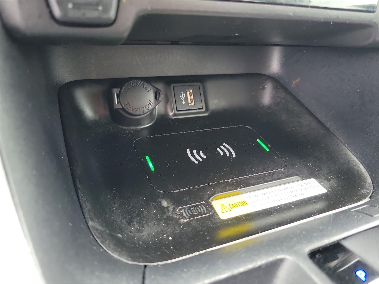 Used 2025 Ice Cap Toyota XLE image 34