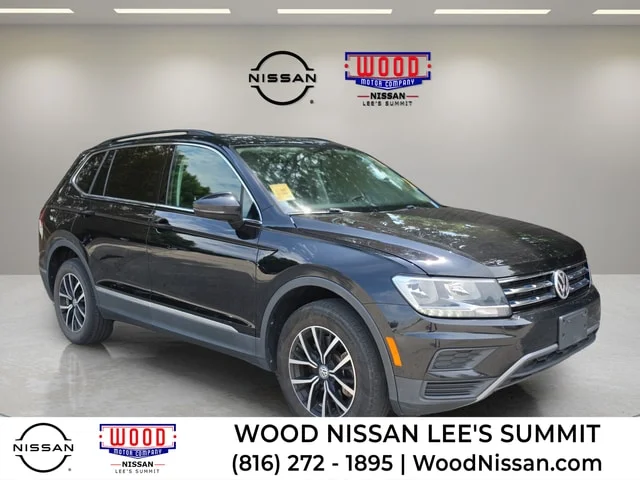 Used 2021 Deep Black Volkswagen 2.0T SE image 1