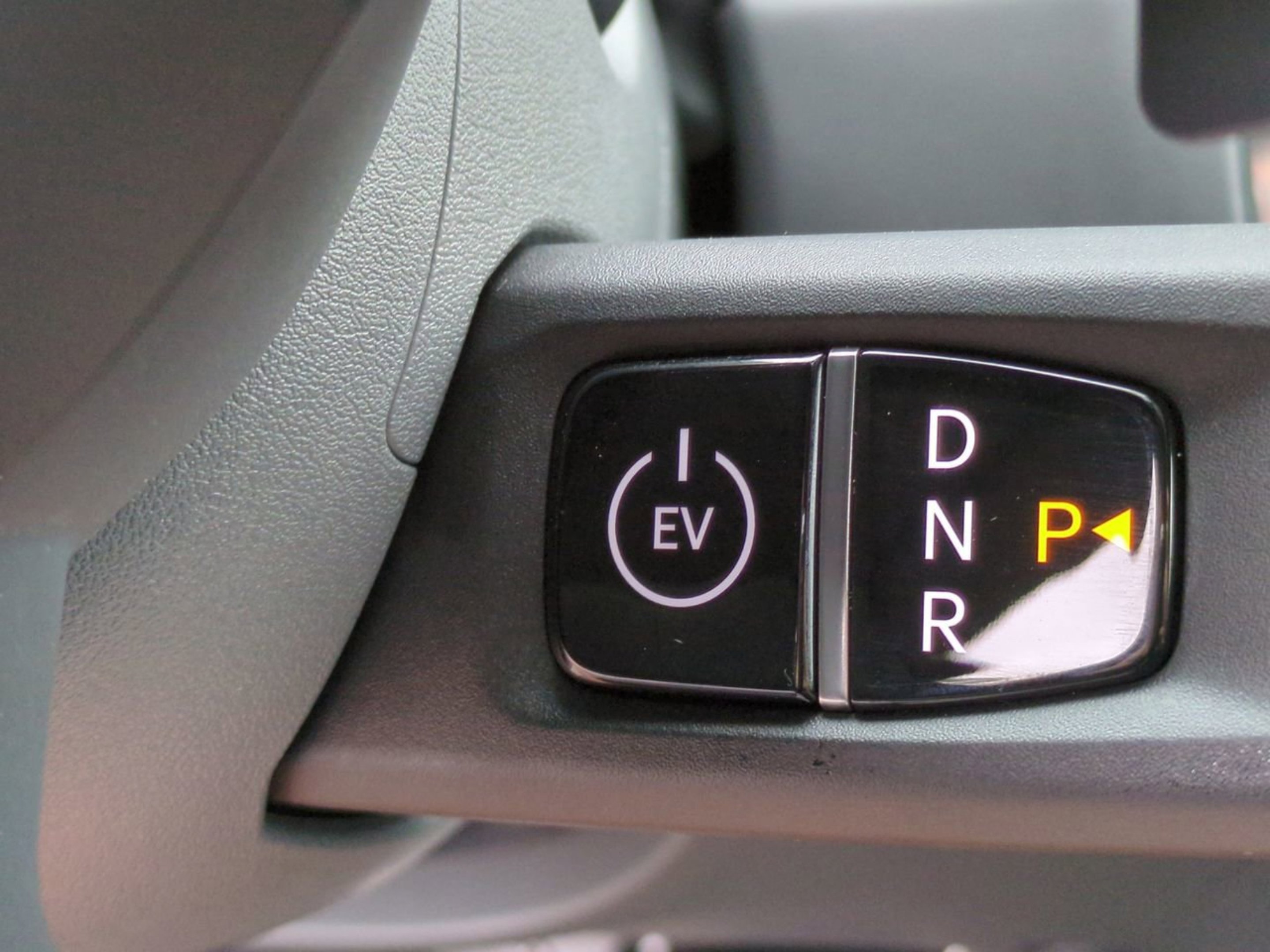 New 2026 Glacial White Pearl Kia GT-Line AWD image 36