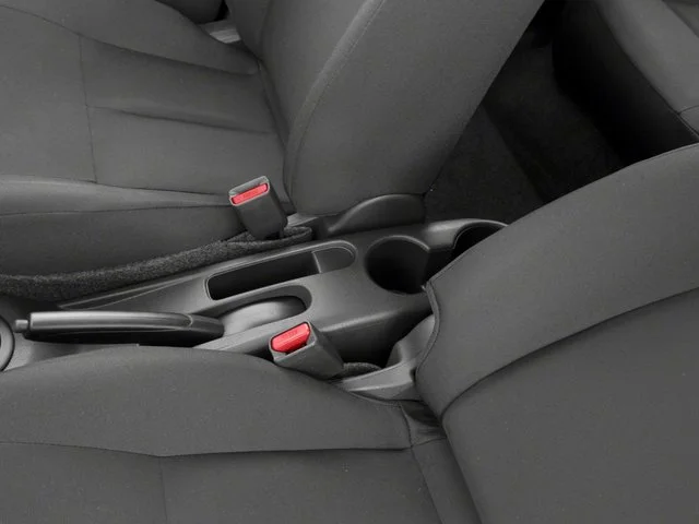 Used 2018 Cayenne Red Nissan SV image 18