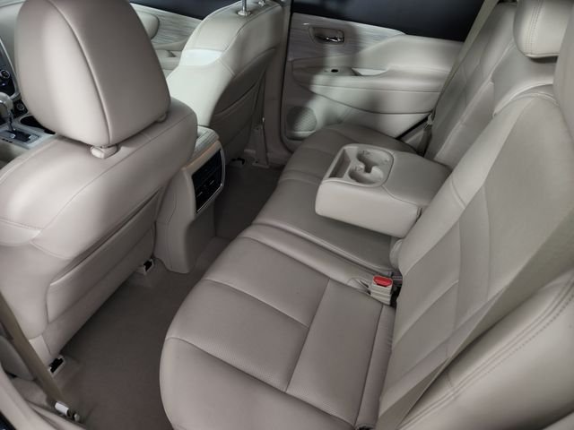 Used 2015 Blue Nissan SL image 19