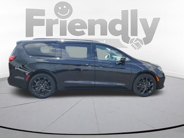 Used 2026 Black Chrysler Limited image 6