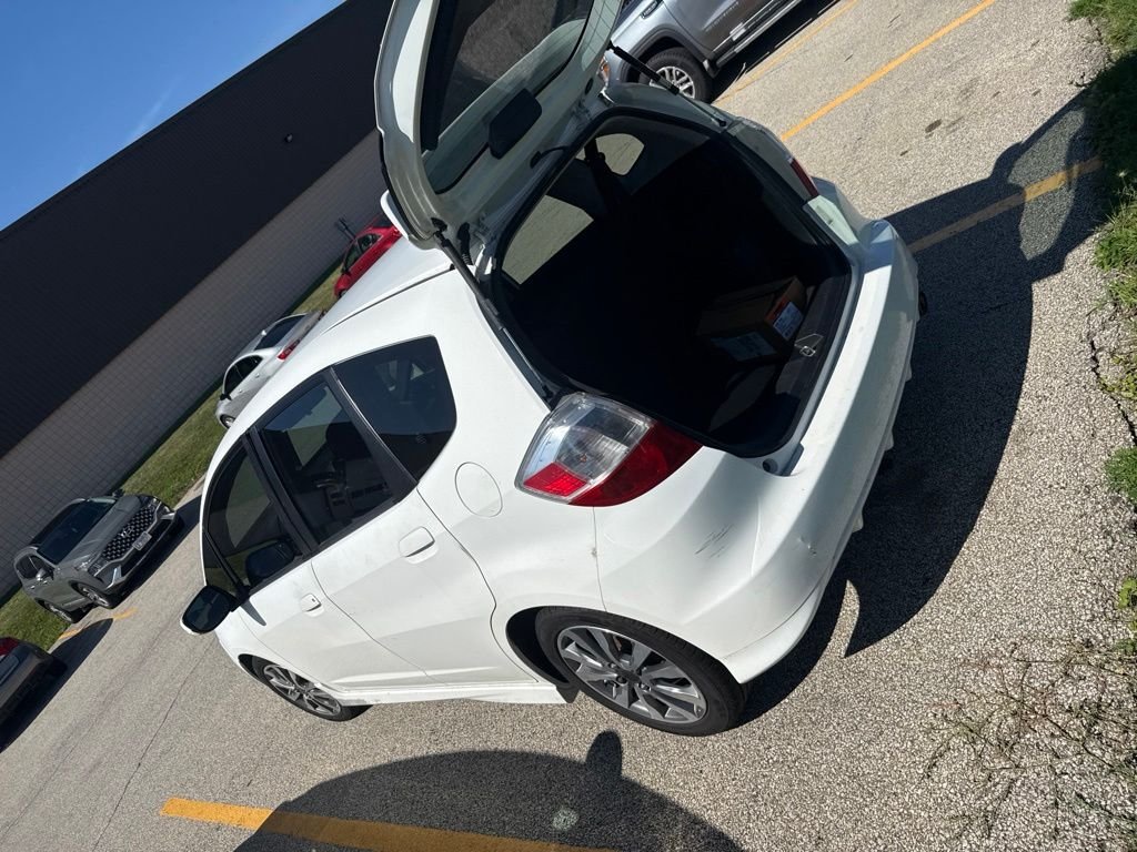 Used 2013 White Honda Sport image 12