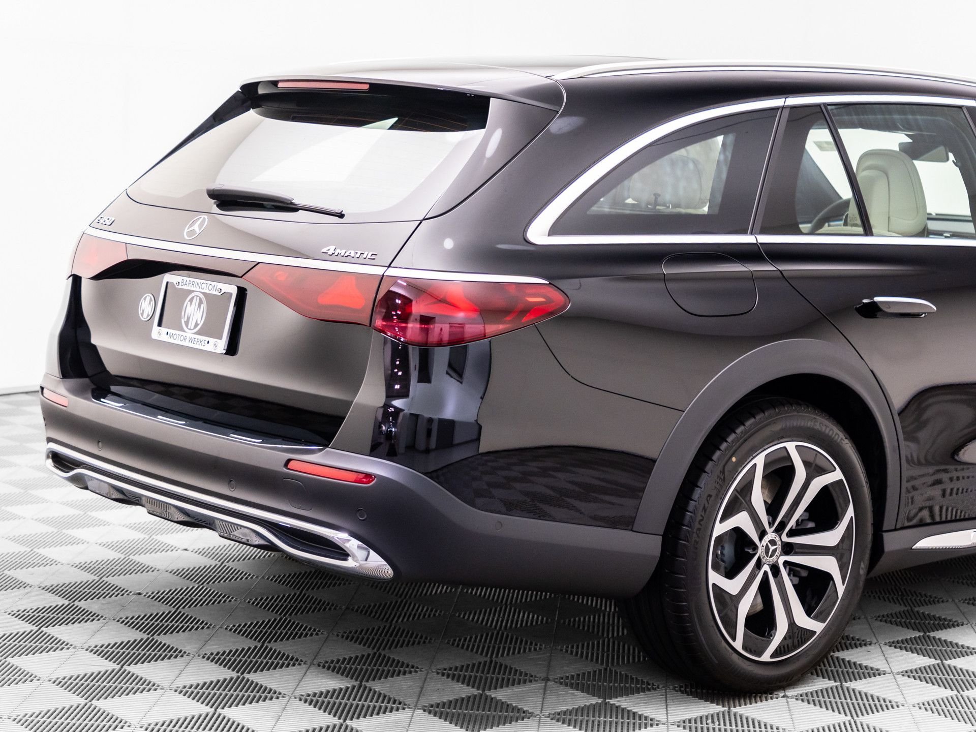 New 2027 Black Mercedes-Benz E 450 image 37