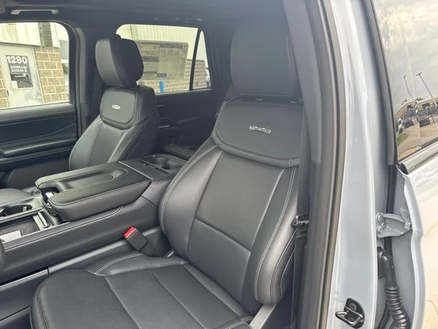 New 2027 Glacier Gray Metallic Tri-Coat Ford Platinum image 16