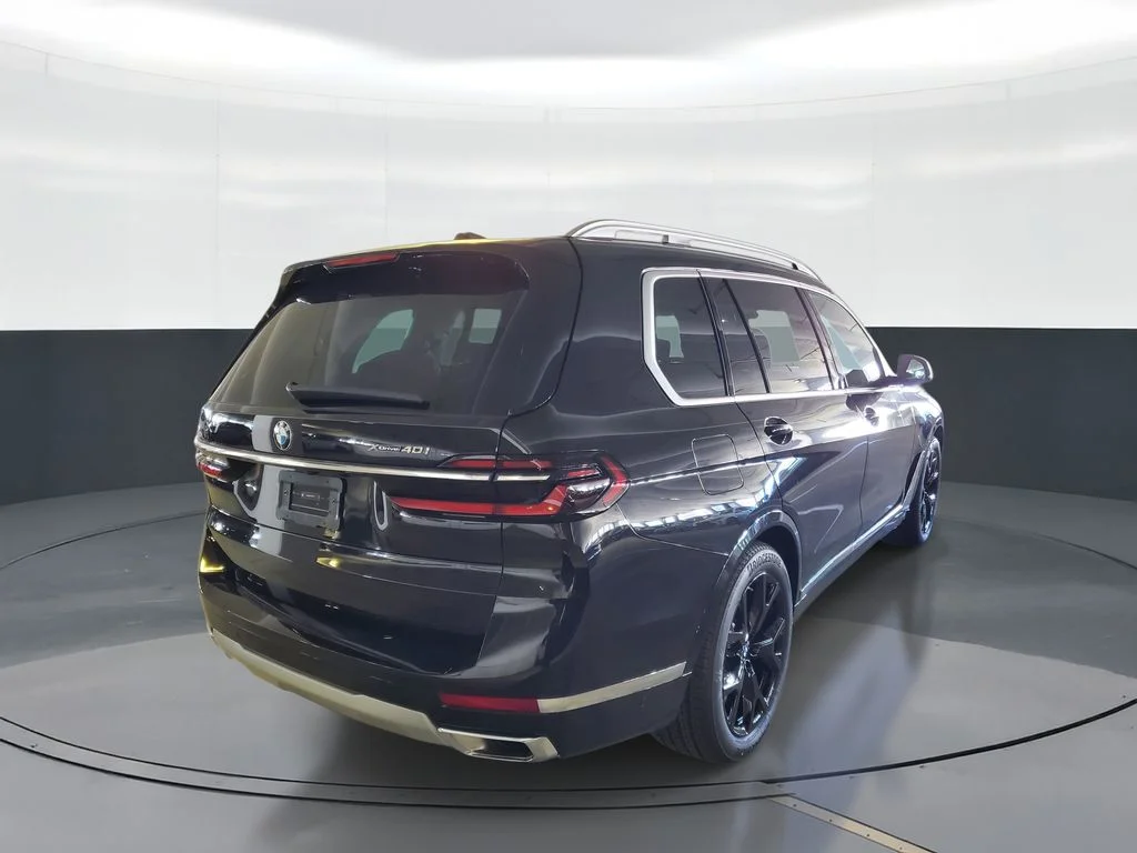 New 2026 Black Sapphire Metallic BMW xDrive40i image 3