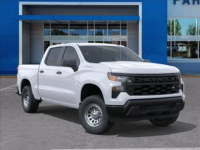 New 2026 Summit White Chevrolet WT image 7