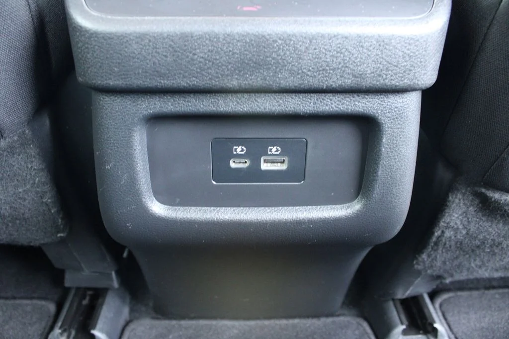 Used 2022 Deep Ocean Blue Nissan SV image 22