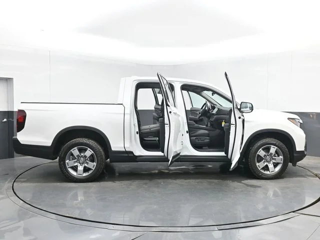 New 2026 Platinum White Pearl Honda RTL image 54