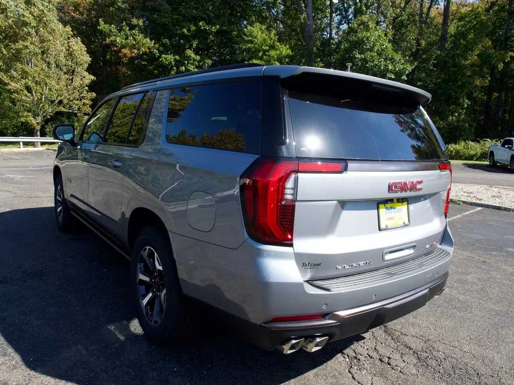 New 2026 Sterling Metallic GMC AT4 Ultimate image 8