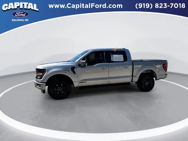 Used 2024 Silver Ford XLT image 5