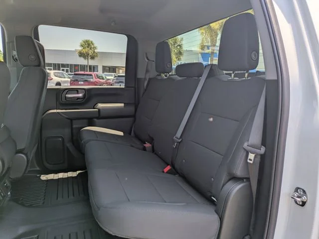 New 2025 Summit White GMC Pro image 13