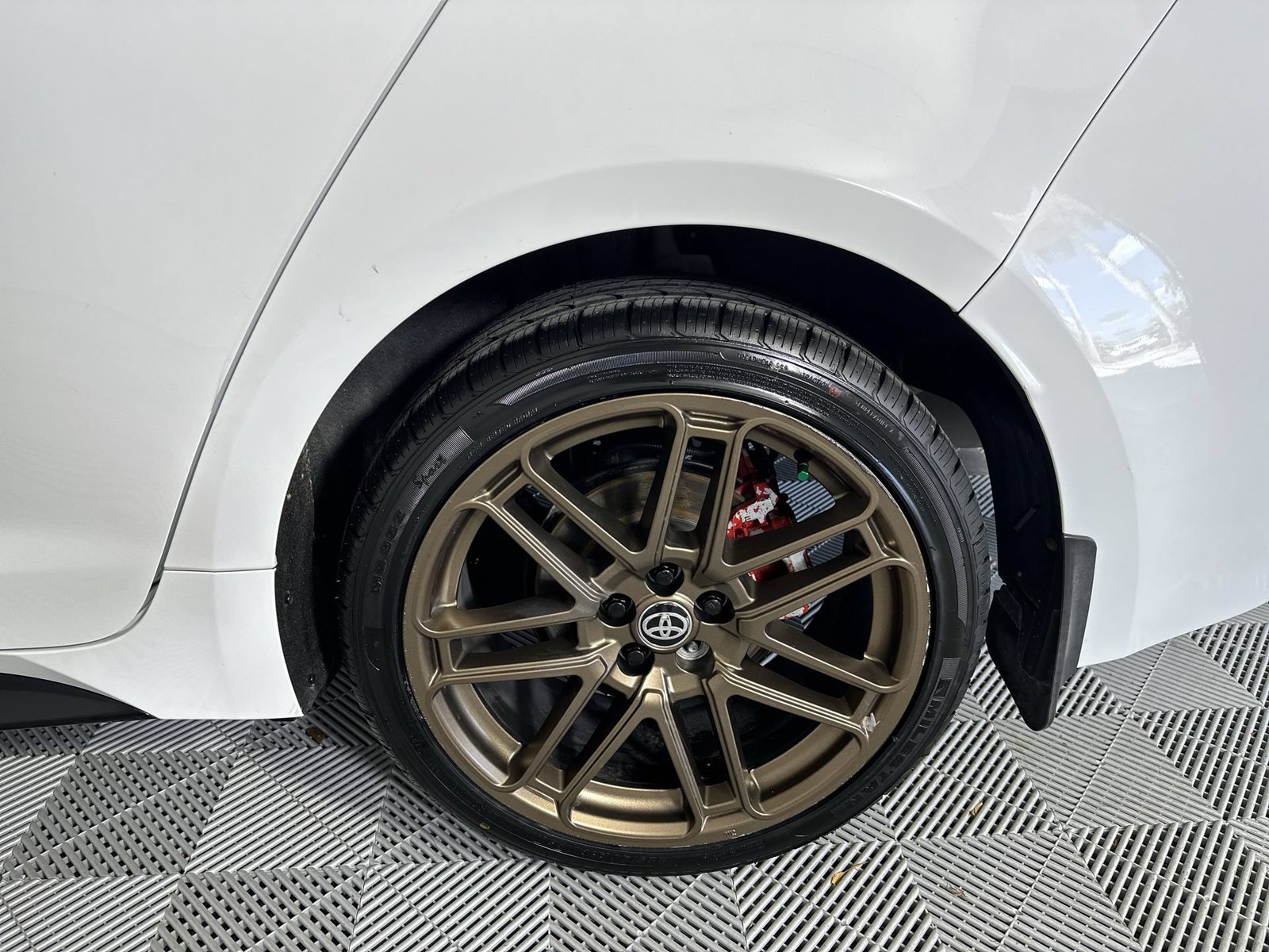 Used 2024 White Toyota SE Nightshade image 10