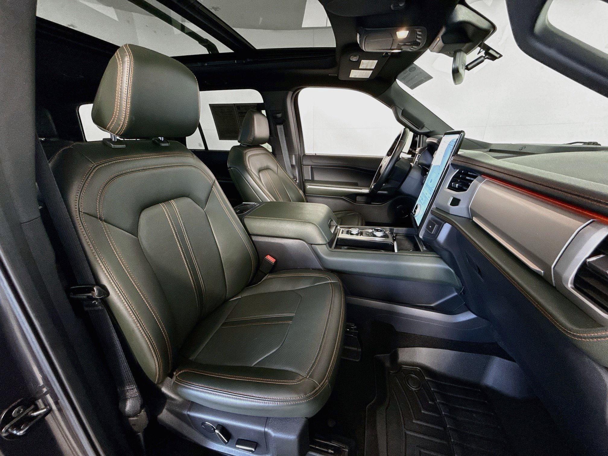Used 2022 Dark Matter Metallic Ford Timberline image 31