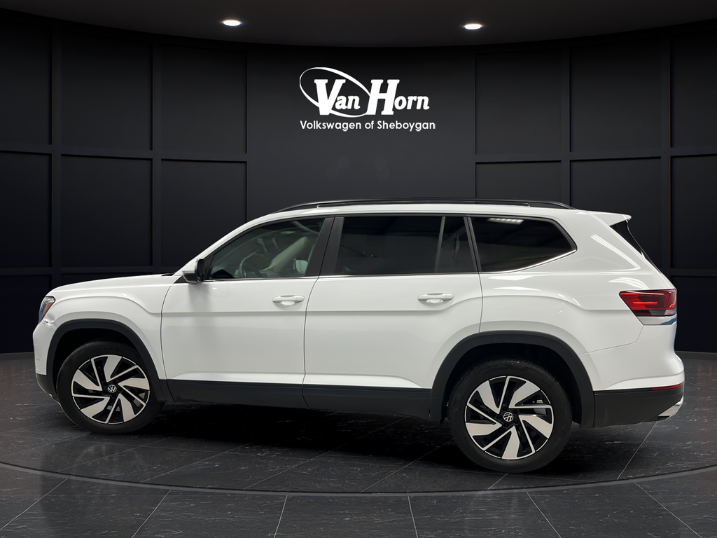 Used 2024 White Volkswagen 2.0T SE w/Technology image 6