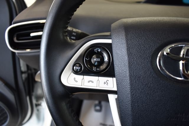 Certified Used 2017 White Toyota Four image 20