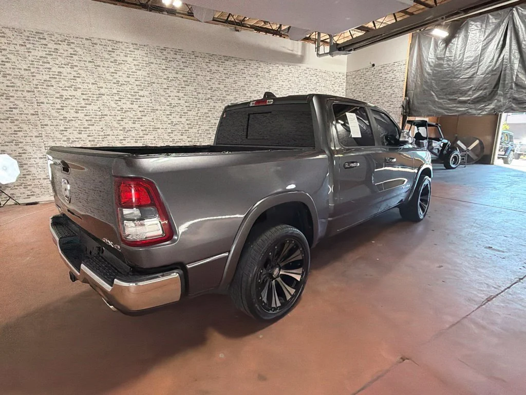 Used 2022 Granite Crystal Metallic Clearcoat Ram Laramie image 7