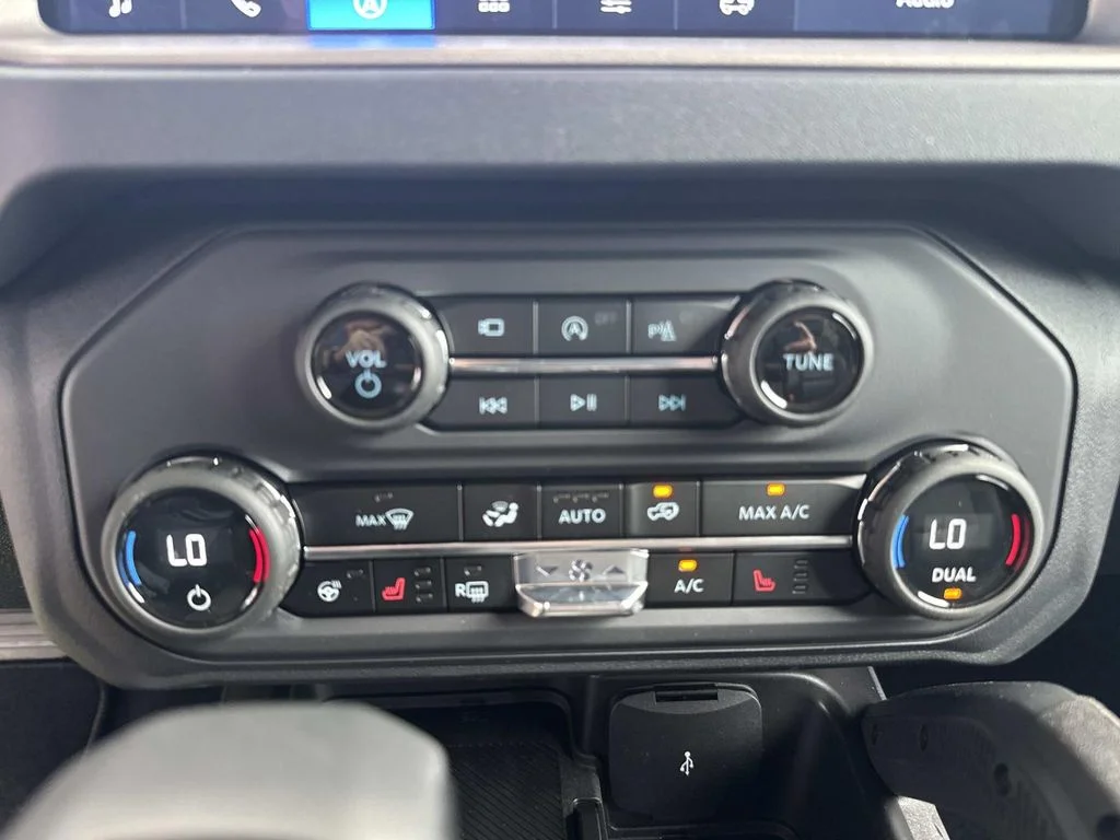 New 2026 Desert Sand Ford Outer Banks® image 49
