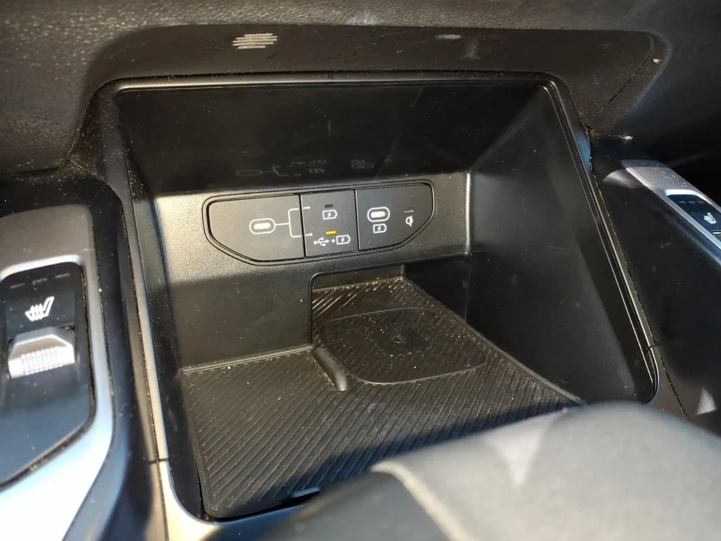 Used 2024 Black Kia S image 14