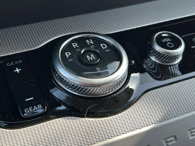 New 2026 Glacier Gray Metallic Tri-Coat Ford Active image 24