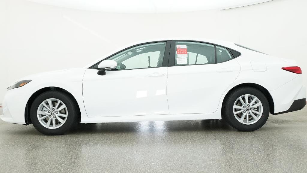 New 2026 Ice Cap Toyota LE image 38