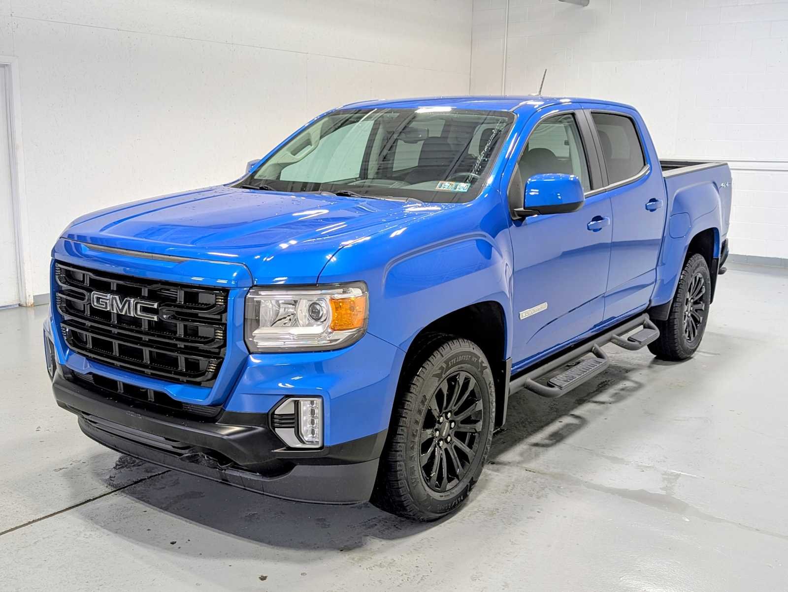2022 GMC Canyon 4WD Elevation Crew Cab Short Box's photo