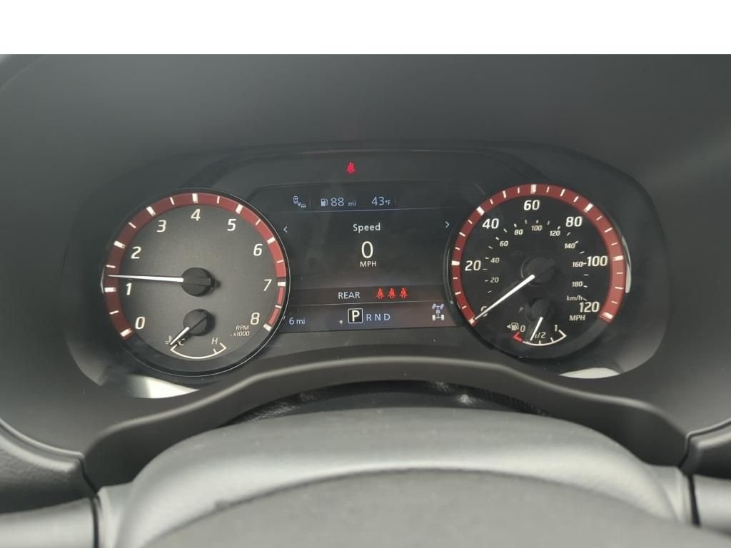 2025 Nissan Frontier PRO-4X - Photo 11