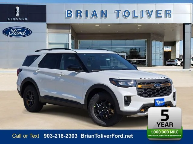 New 2026 Star White Metallic Tri-Coat Ford Tremor® image 1