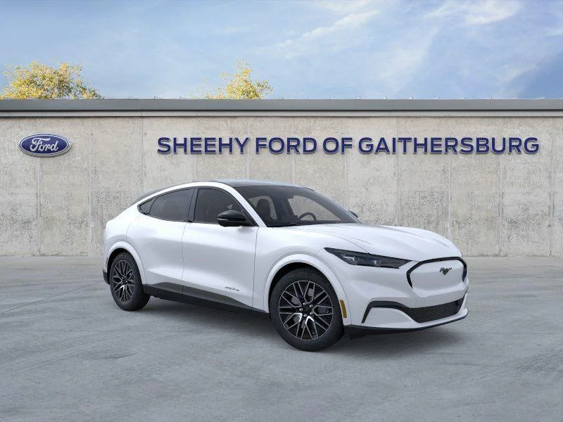New 2026 Star White Metallic Tri-coat Ford Premium image 7