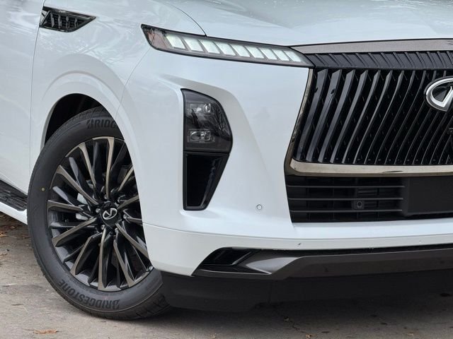 New 2026 2T RADIANT WHIT INFINITI Autograph 4WD image 11